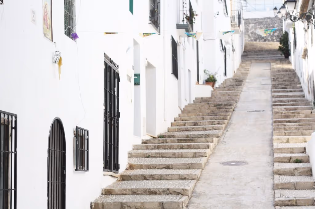 Cobbled lane in Altea's old town